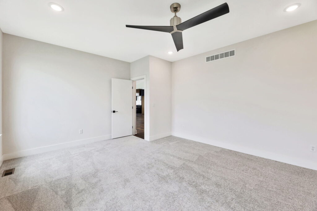 31-web-or-mls-0H5A9396