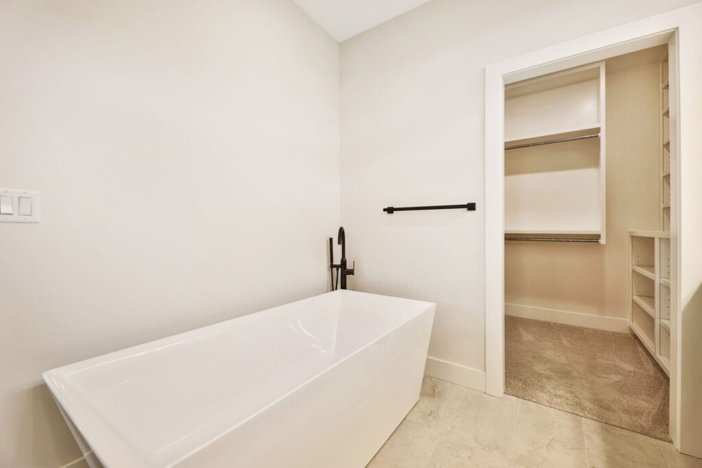 34-web-or-mls-0H5A9411