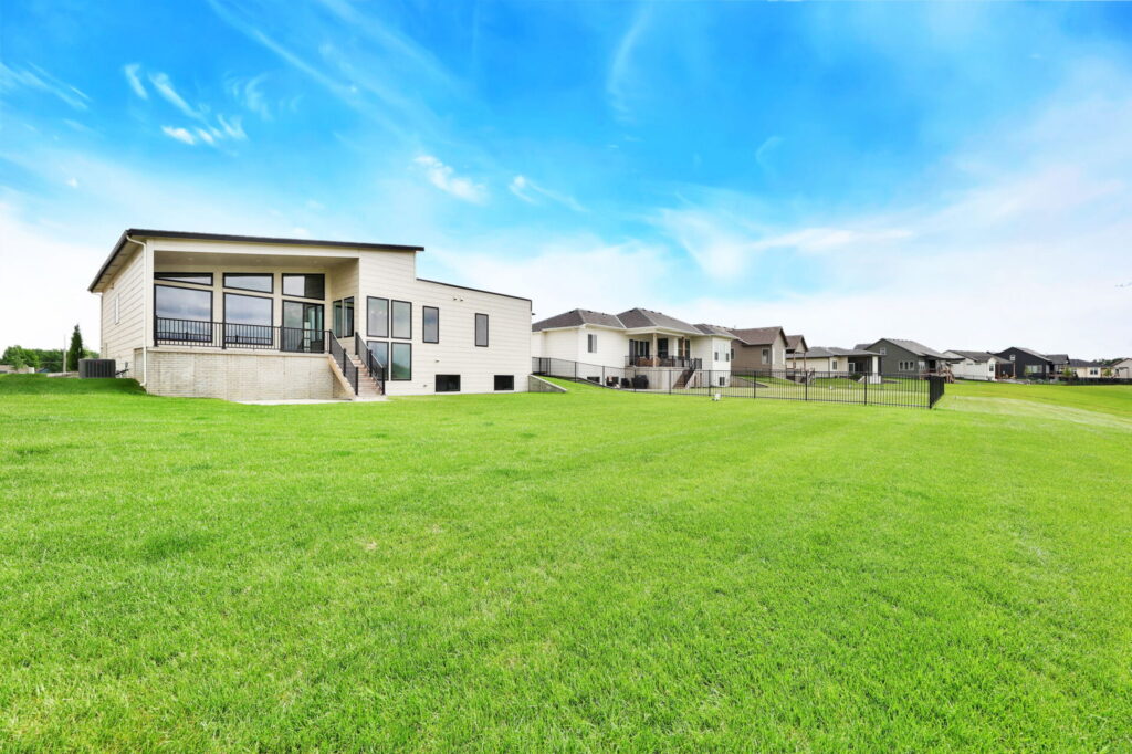 5-web-or-mls-0H5A9268