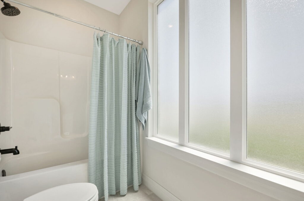 44-web-or-mls-A08A6481