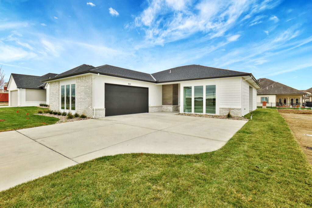 1-web-or-mls-0U9A6859