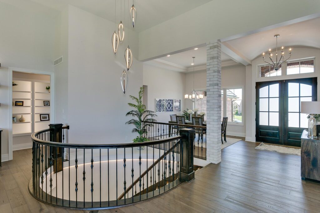 2126-Clear-Creek-St-Wichita-KS-print-011-091-Foyer-4200x2800-300dpi