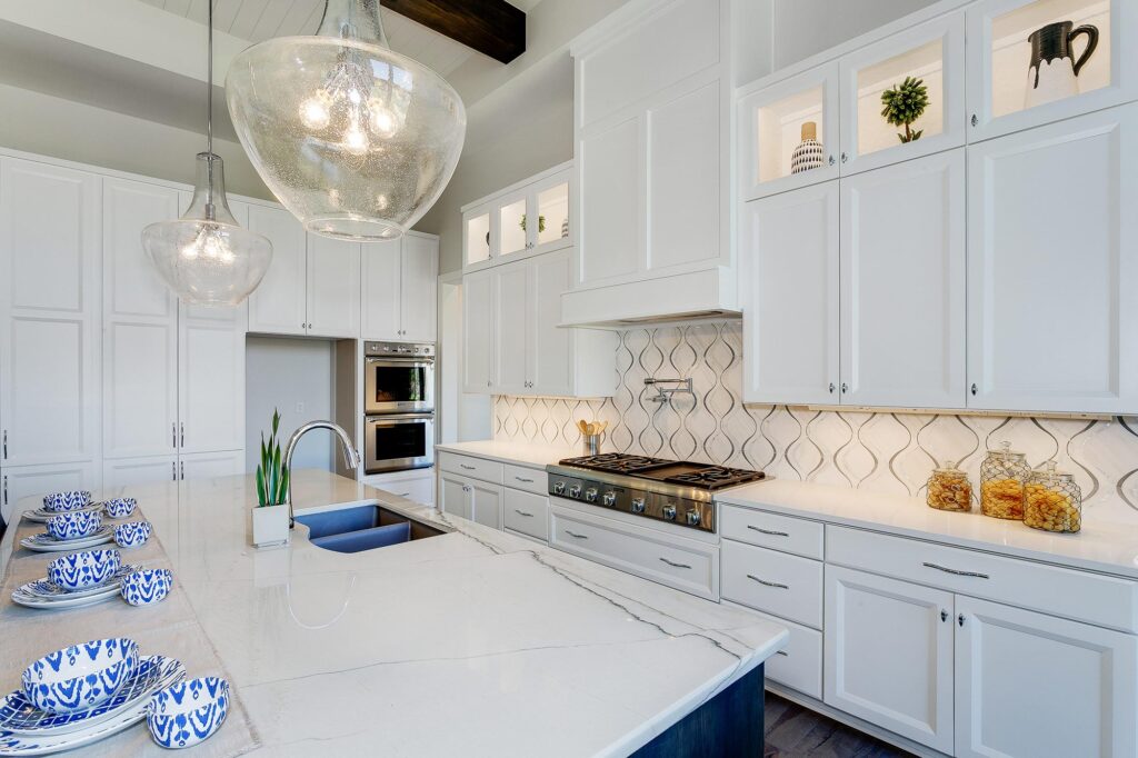 2126-Clear-Creek-St-Wichita-KS-print-027-098-Kitchen-4200x2800-300dpi