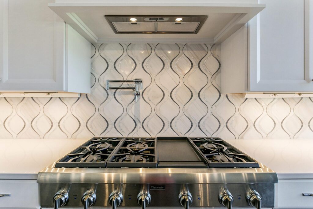 2126-Clear-Creek-St-Wichita-KS-print-028-031-Kitchen-Detail-2500x1667-300dpi