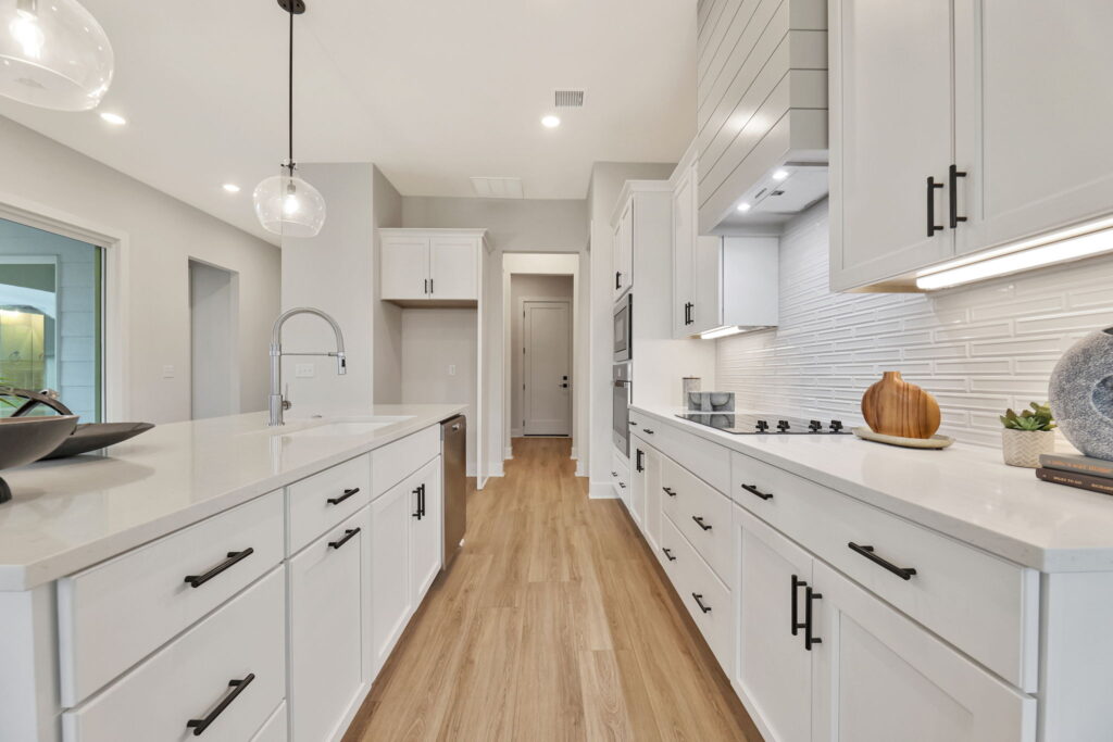 28-web-or-mls-0U9A7097