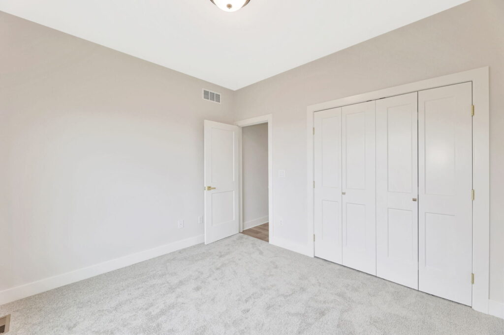 29-web-or-mls-0H5A2306