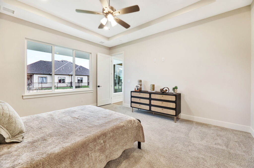 35-web-or-mls-0U9A7170