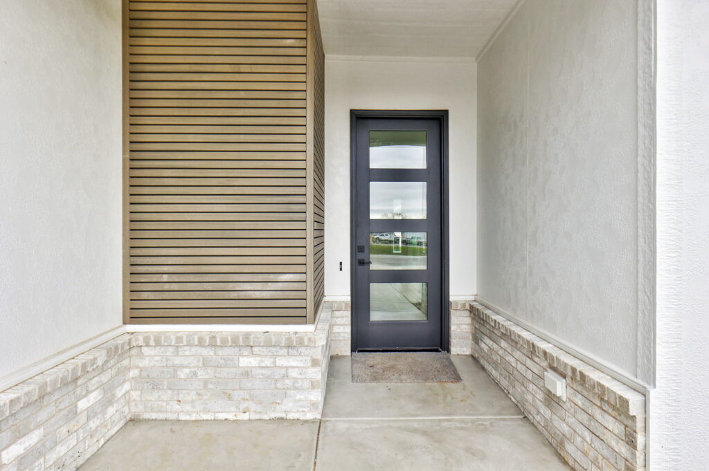 4-web-or-mls-0U9A6883