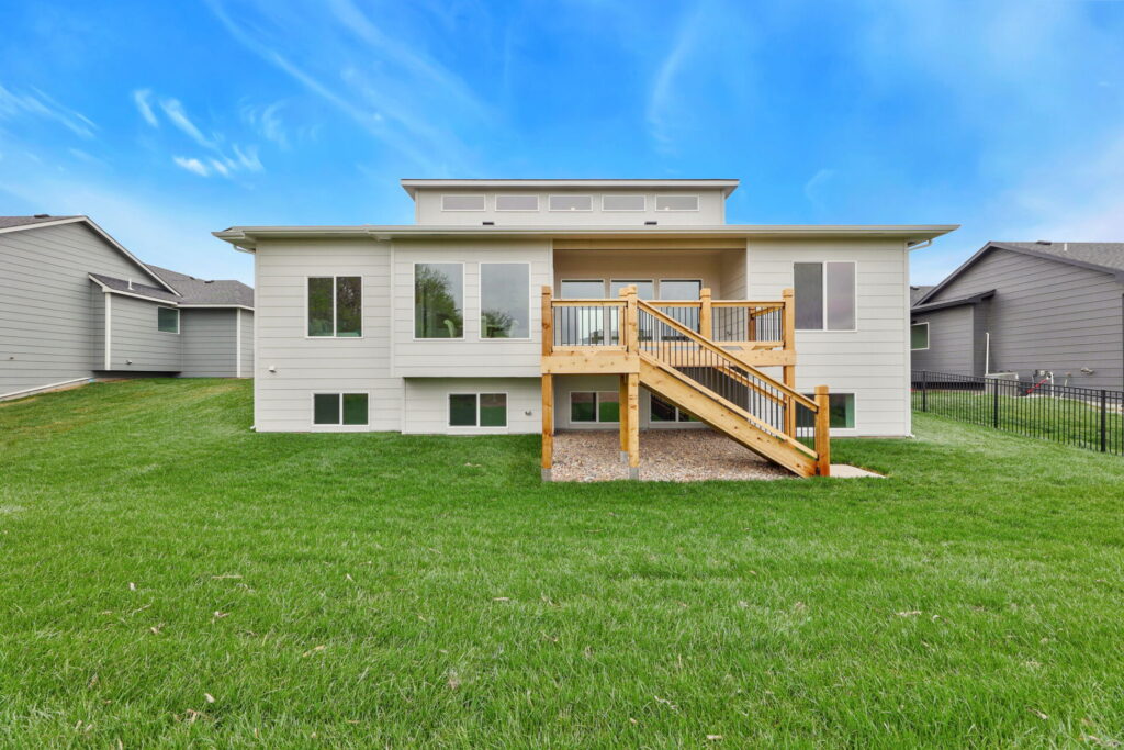 8-web-or-mls-0H5A2191