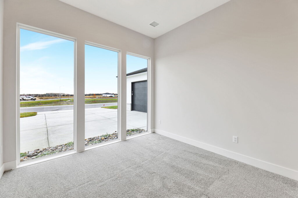 8-web-or-mls-0U9A6913