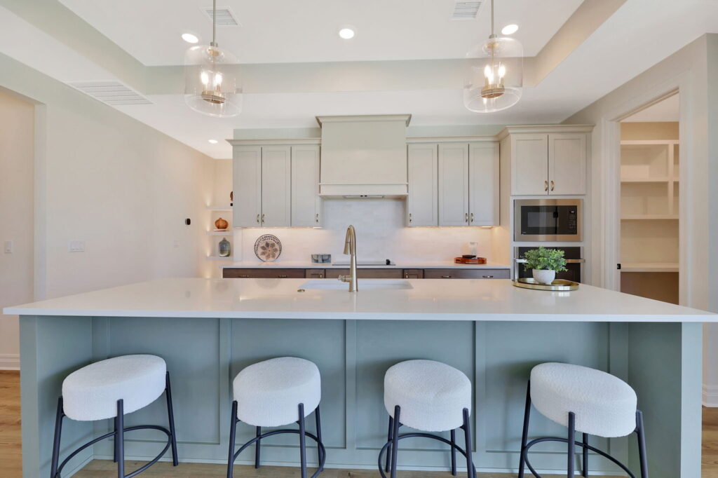 25-web-or-mls-A08A9316