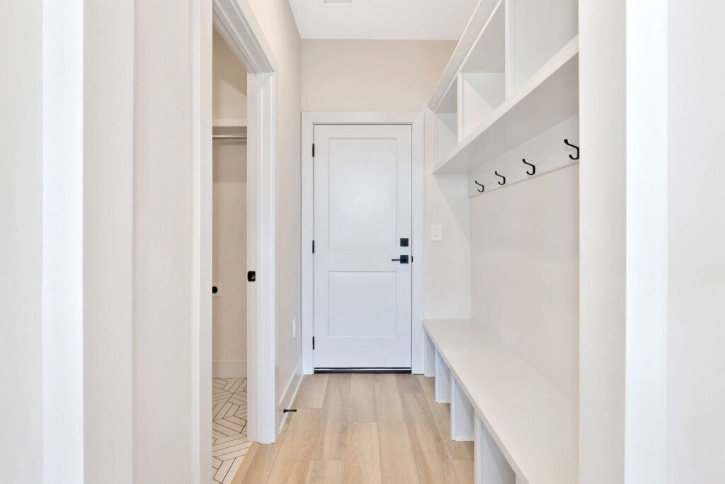 29-web-or-mls-F16A5323