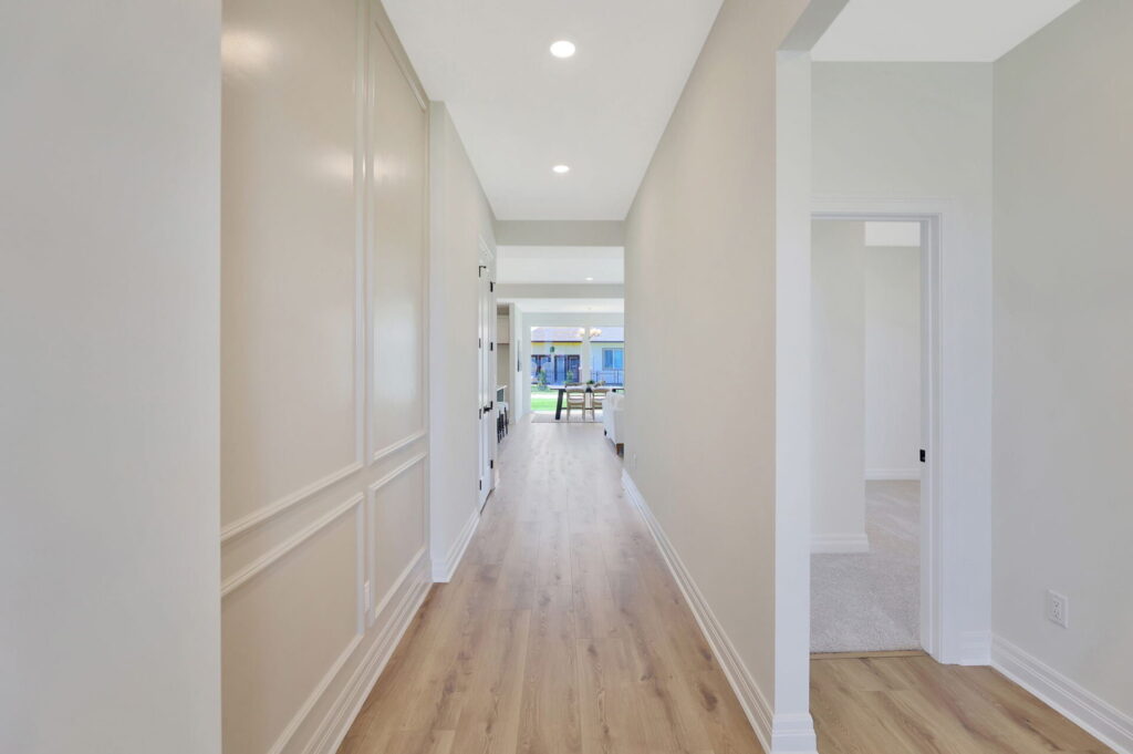 6-web-or-mls-A08A9146