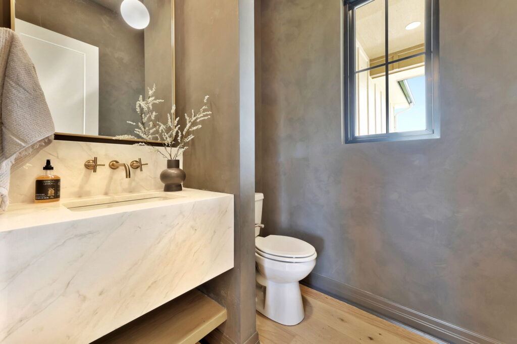 23-web-or-mls-0H5A4225