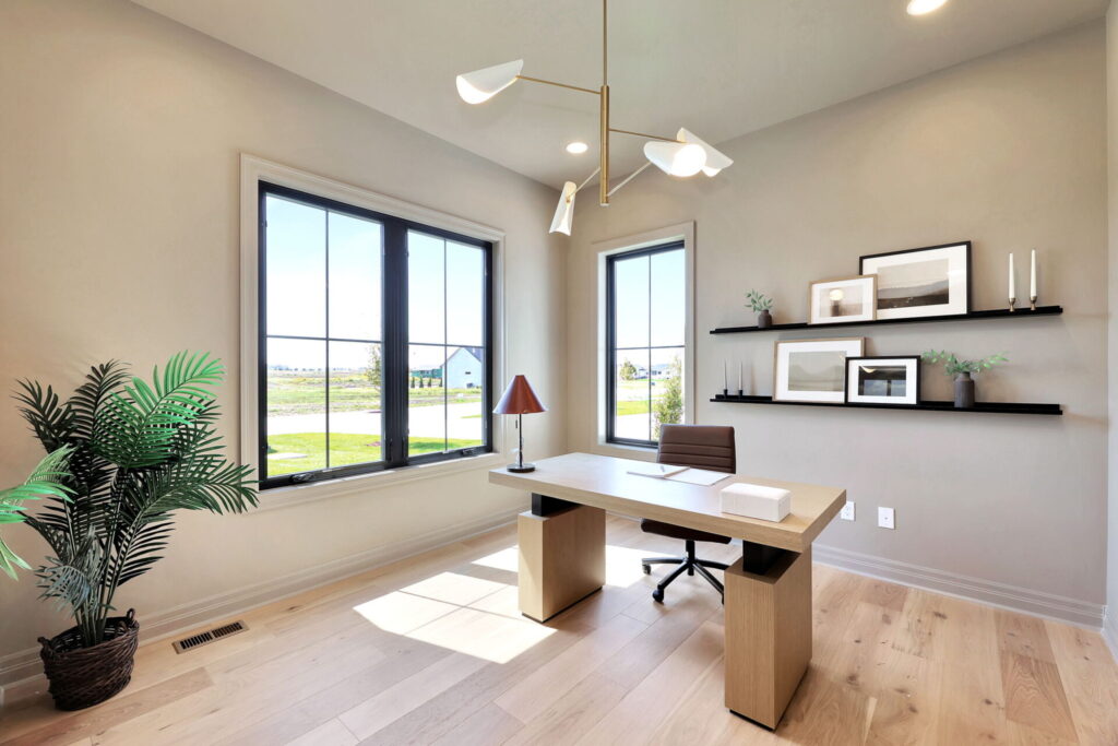 26-web-or-mls-0H5A4258