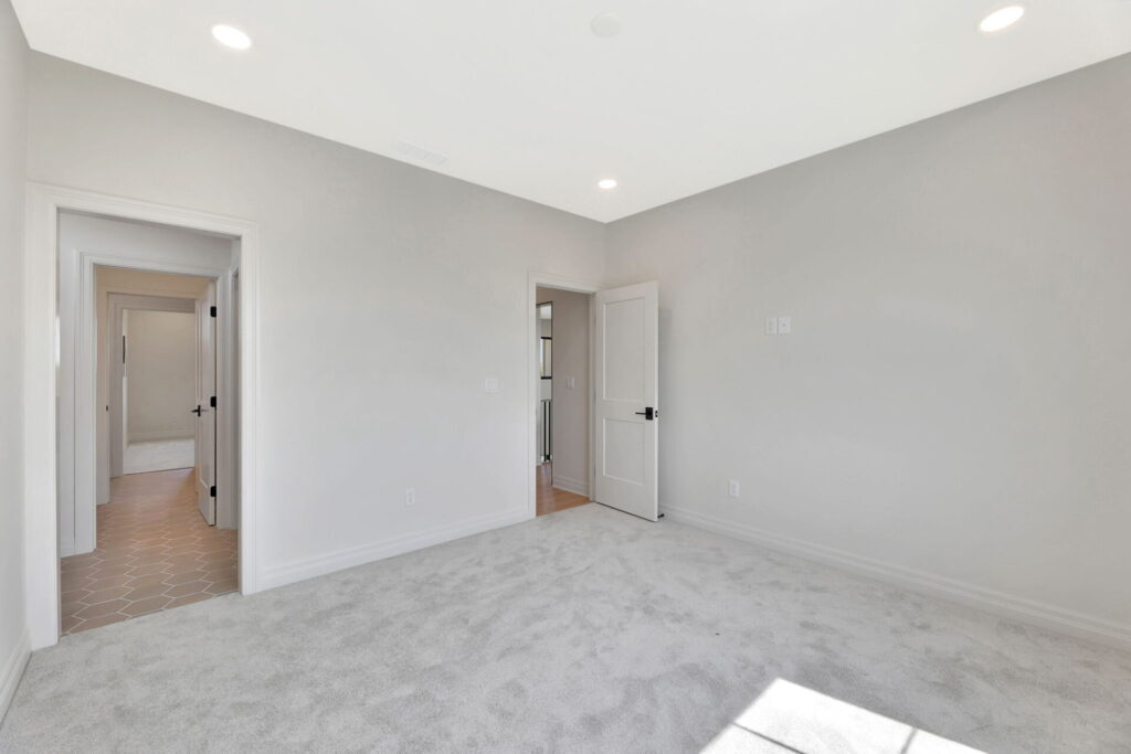 46-web-or-mls-0H5A4378