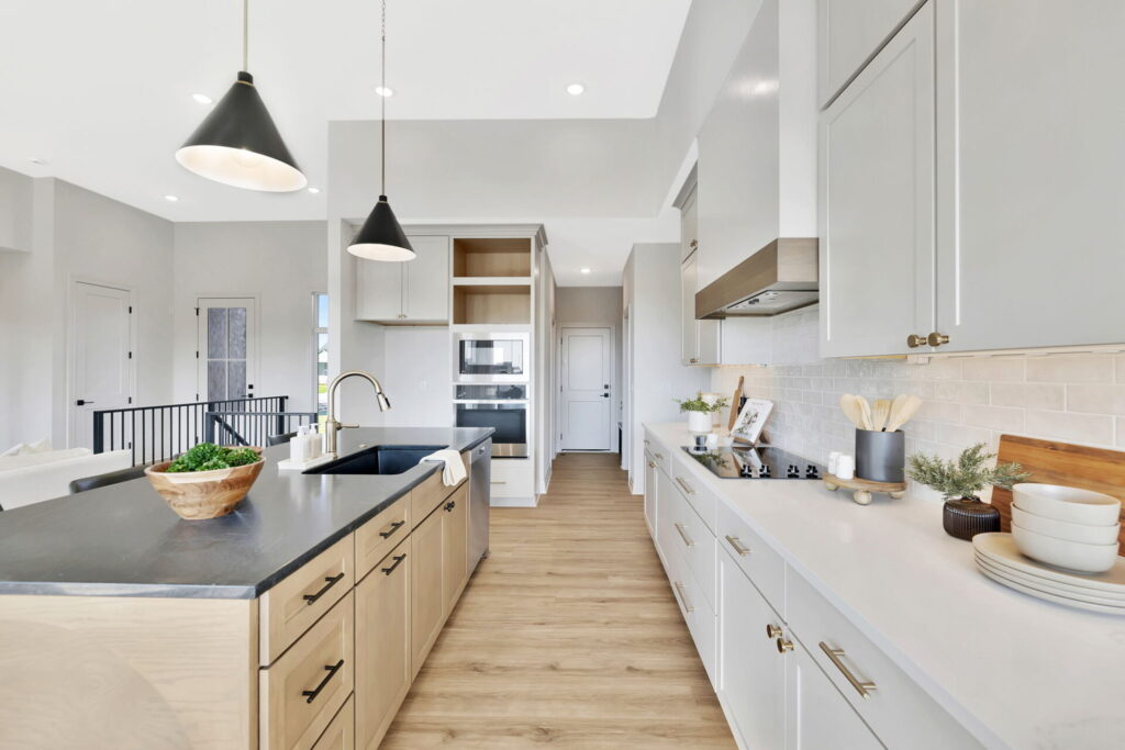 15-web-or-mls-A08A3213