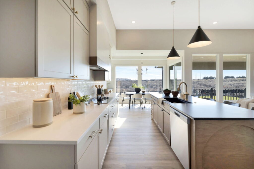 18-web-or-mls-A08A3241