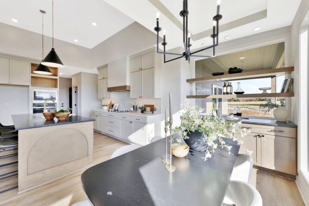 22-web-or-mls-A08A3403