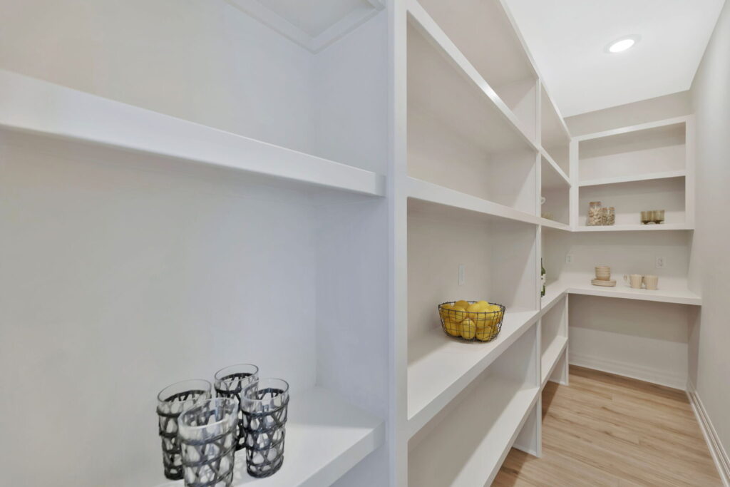 25-web-or-mls-A08A3285