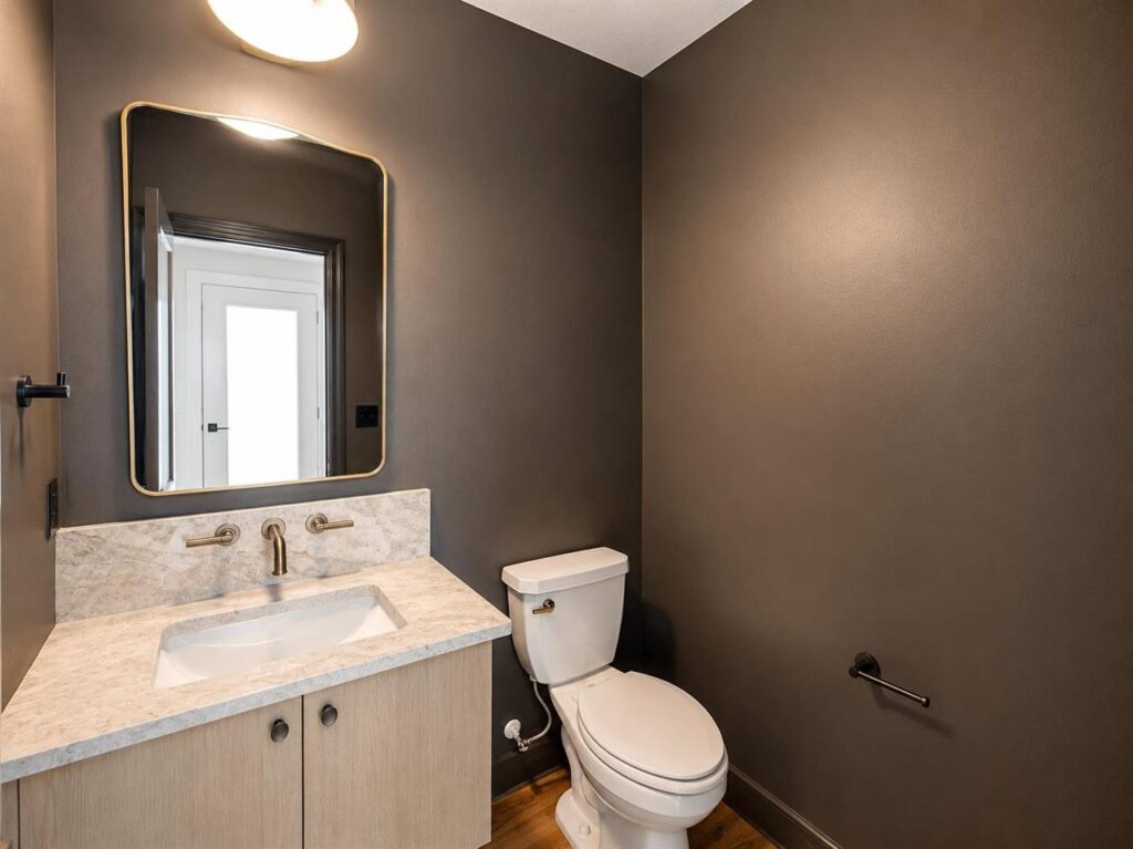 34 Half Bath
