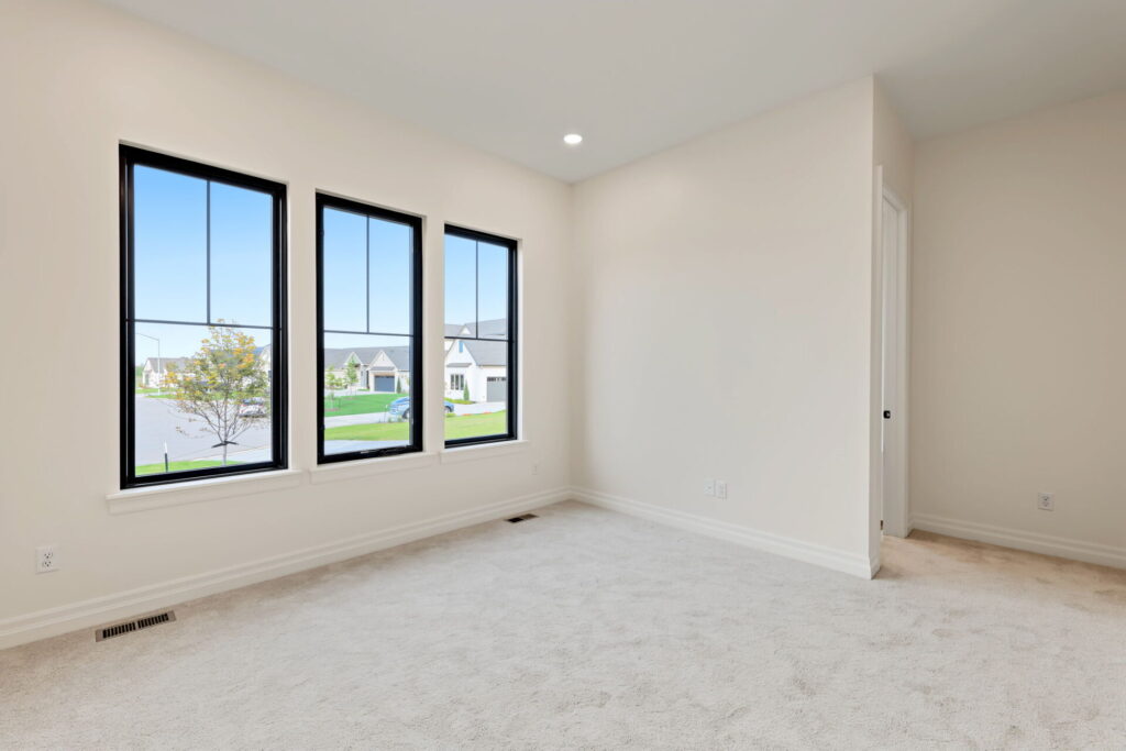 26-web-or-mls-0H5A5835
