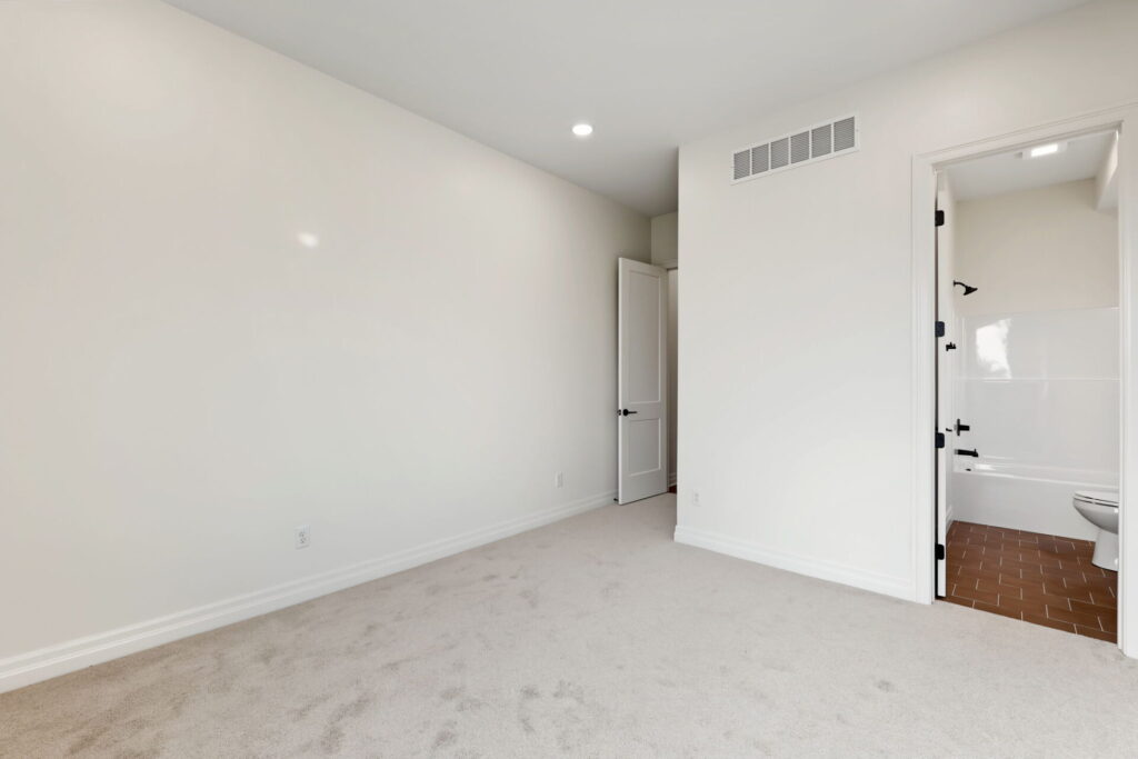 30-web-or-mls-0H5A5859