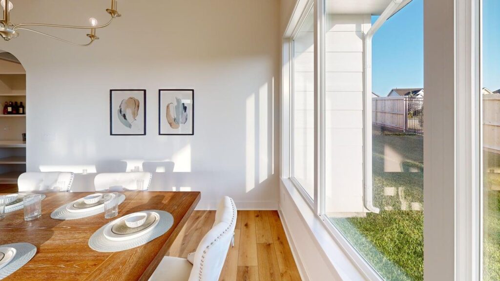 4622-Emerald-Bay-Ct-Dining-Room 1