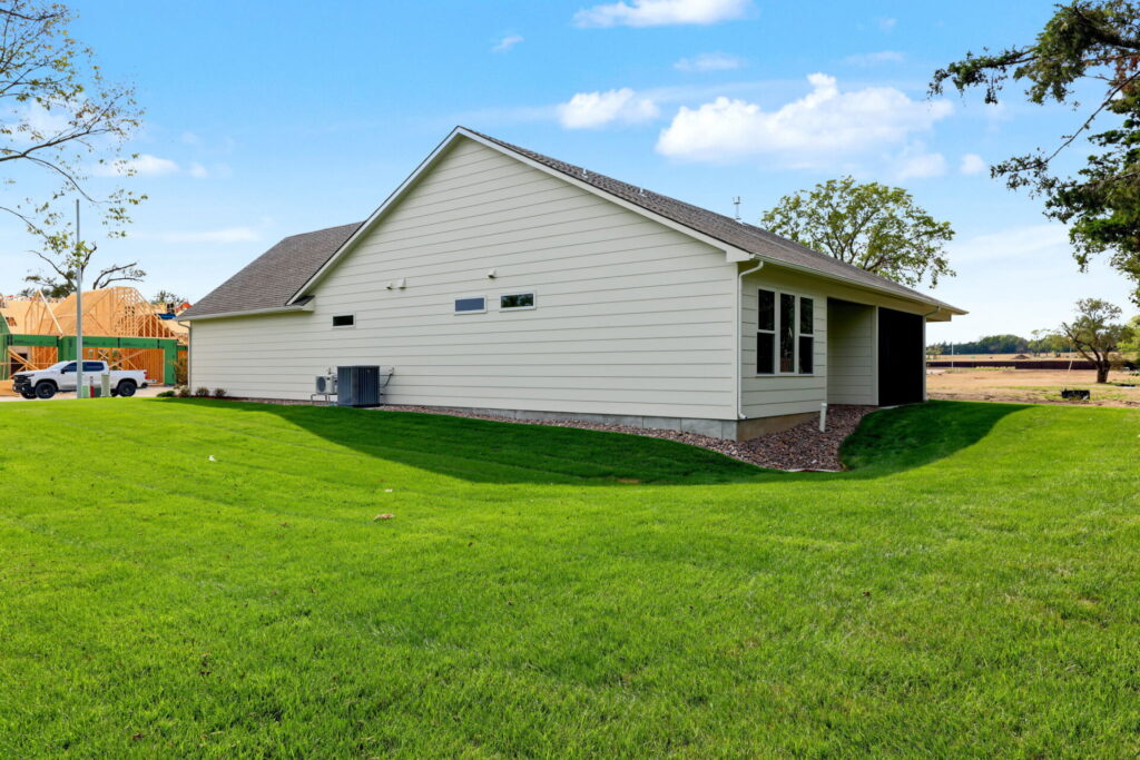 58-web-or-mls-A08A7334